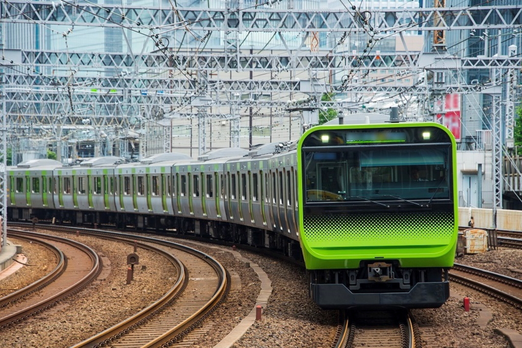 電車の夢 夢占い 意味